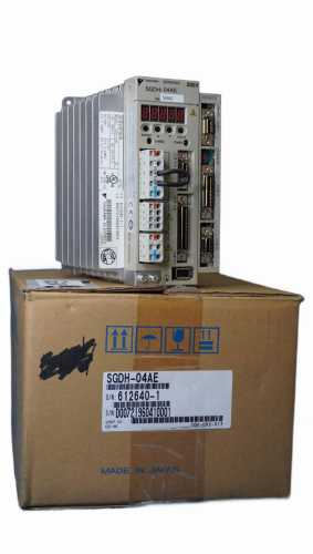 Yaskawa-SGDH-04AE-JUSP-NS600-SERVOPACK-W-AC-SERVO-DRIVE-New-in-box