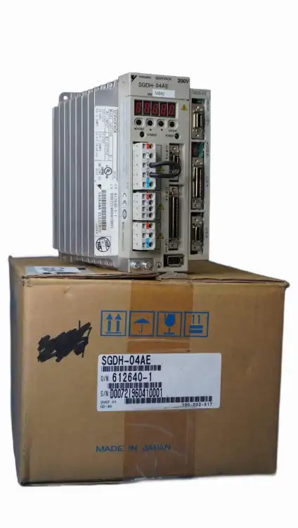 Yaskawa-SGDH-04AE-JUSP-NS600-SERVOPACK-W-AC-SERVO-DRIVE-New-in-box