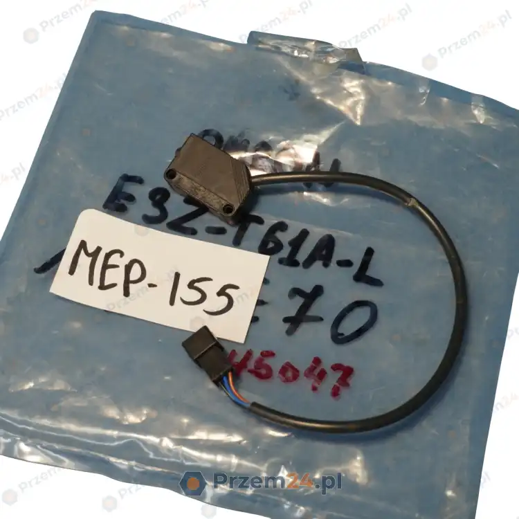 OMRON-E3Z-T61A-L-E3ZT61AL-PHOTOELECTRIC-SWITCH-New-no-box-2
