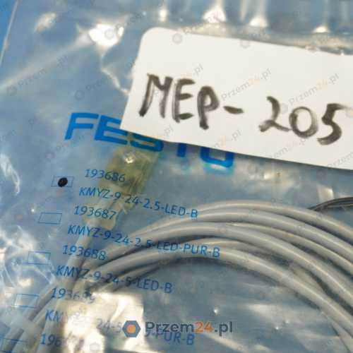 FESTO-KMYZ-9-24-2.5-LED-B-193686-Plug-Socket-With-Cable-New-in-box-2