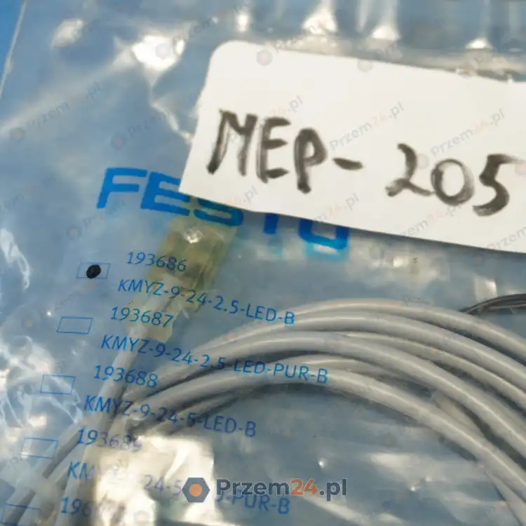 FESTO-KMYZ-9-24-2.5-LED-B-193686-Plug-Socket-With-Cable-New-in-box-2