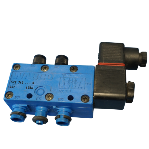 Rexroth-Wabco-5727405220-(572-740-522-0)-Pneumatic-Directional-Control-Valve-Used