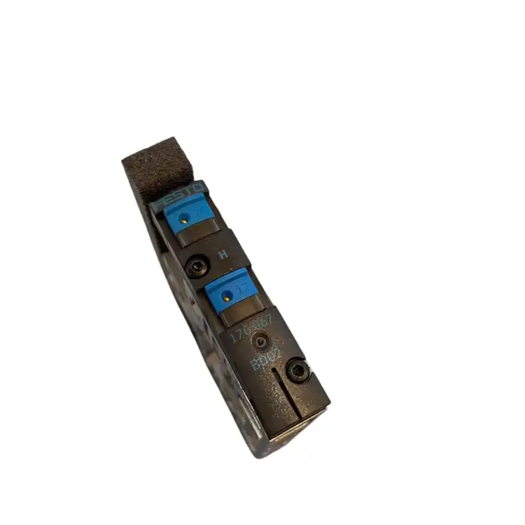 Festo-CPV14-M1H-3OLS-3GLS-1-8-176067-Solenoid-valve-–-New-in-box-4