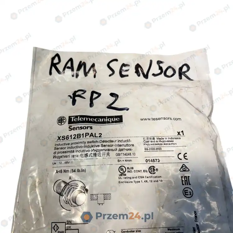 Telemecanique-XS612B1PAL2-014573-Inductive-Proximity-Switch-New-in-box-4