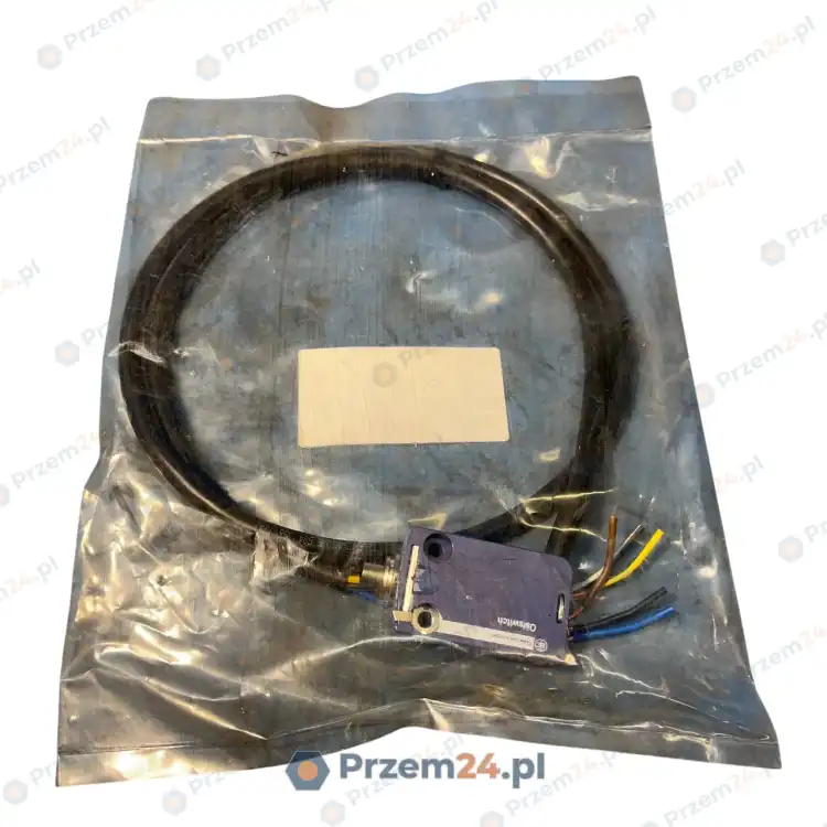 Telemecanique-XCMD2110L1-021836-Limit-Switch-New-in-box-4