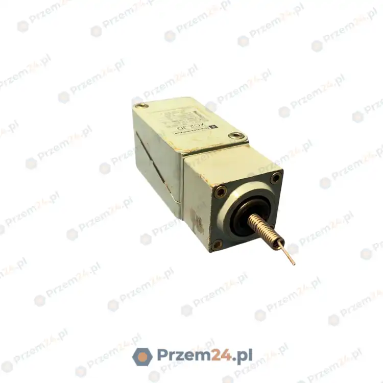 Telemecanique-XC2-JD-ZC2JE70-Limit-Switch-with-Head-Used-6