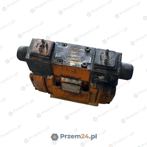 Mannesmann-Rexroth-4WE-6-D61-OFEW110N9Z5L-+-4WEH-10-HD44-OF6EW110N9Z5L-Valve-2