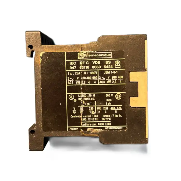 Telemecanique-LC1K0910-LA1KN20-Contactor-with-contact-block-4