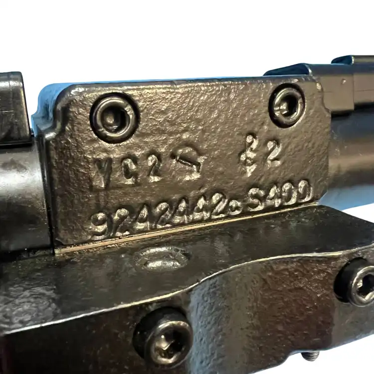 Rexroth-R909242442-DA1D7-Directional-Valve-for-A4VG90-A4VG125-A4VG180-5