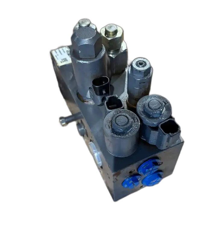 HUSCO-10161694-40320–10-Valve-Block-4