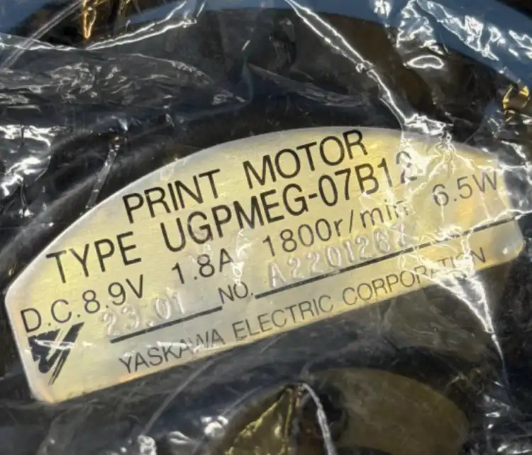Yaskawa-UGPMEG-07B12-Print-motor-D.C.-8.9V-1.8A-1800r-min-6.5W-3