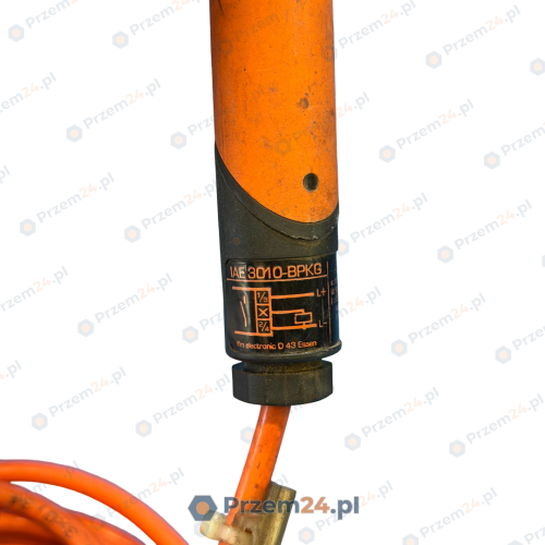 ifm-electronic-IA5062-IAE3010-BPKG-Inductive-Sensor-2