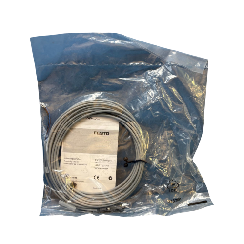 Festo-213289-SME-8M-DS-24V-K-7,5-OE-Proximity-switch