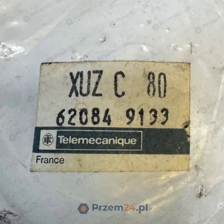 Telemecanique-XUZC80-XUZ-C-80-62084-Round-reflector-3
