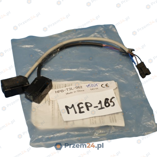 Yamatake-HPB-T3L-062-(HPB-R1L-+-HPB-E3-062)-Photoelectric-Sensors-New-in-box