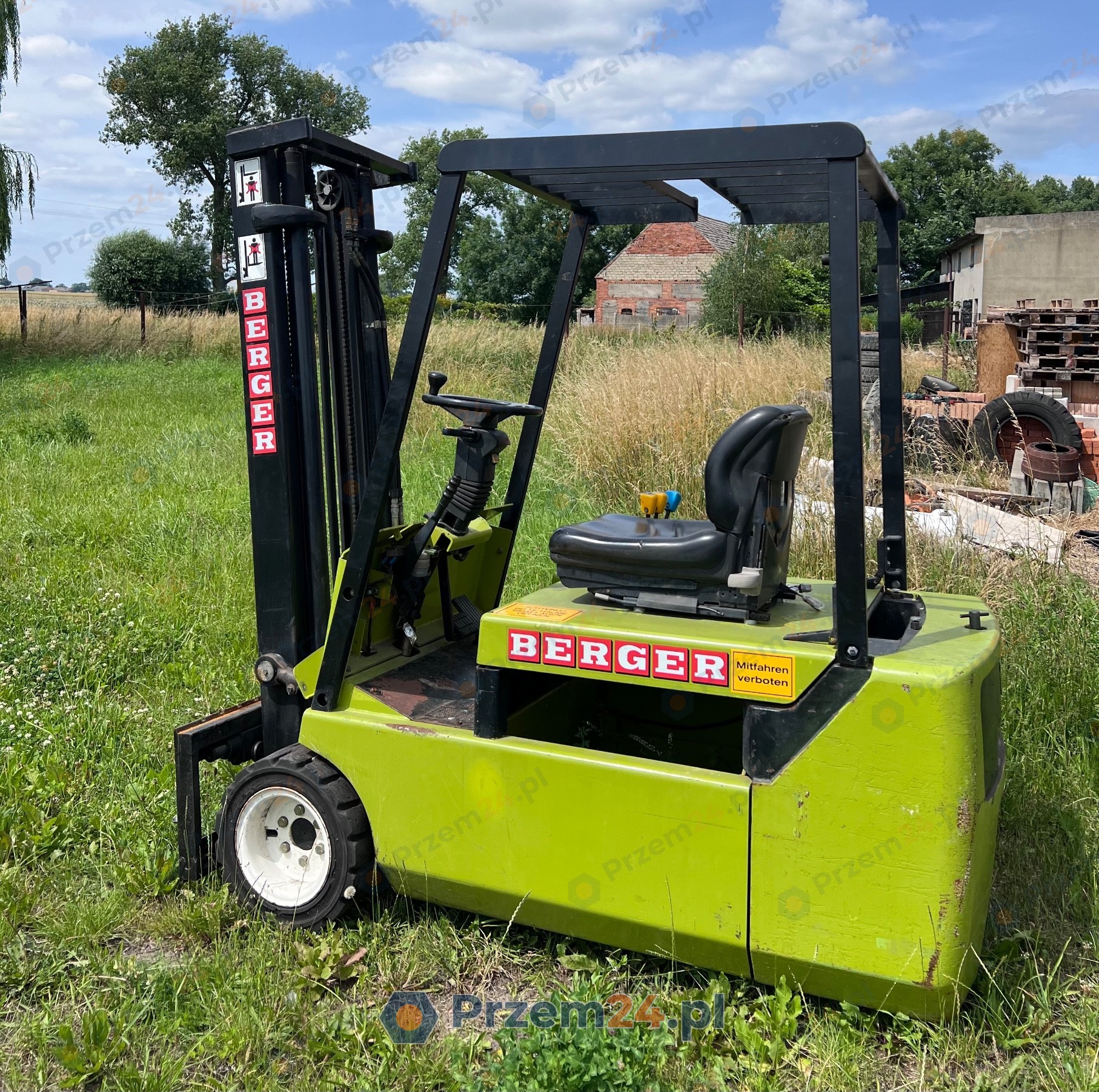 Forklift-Clark-CTM-20